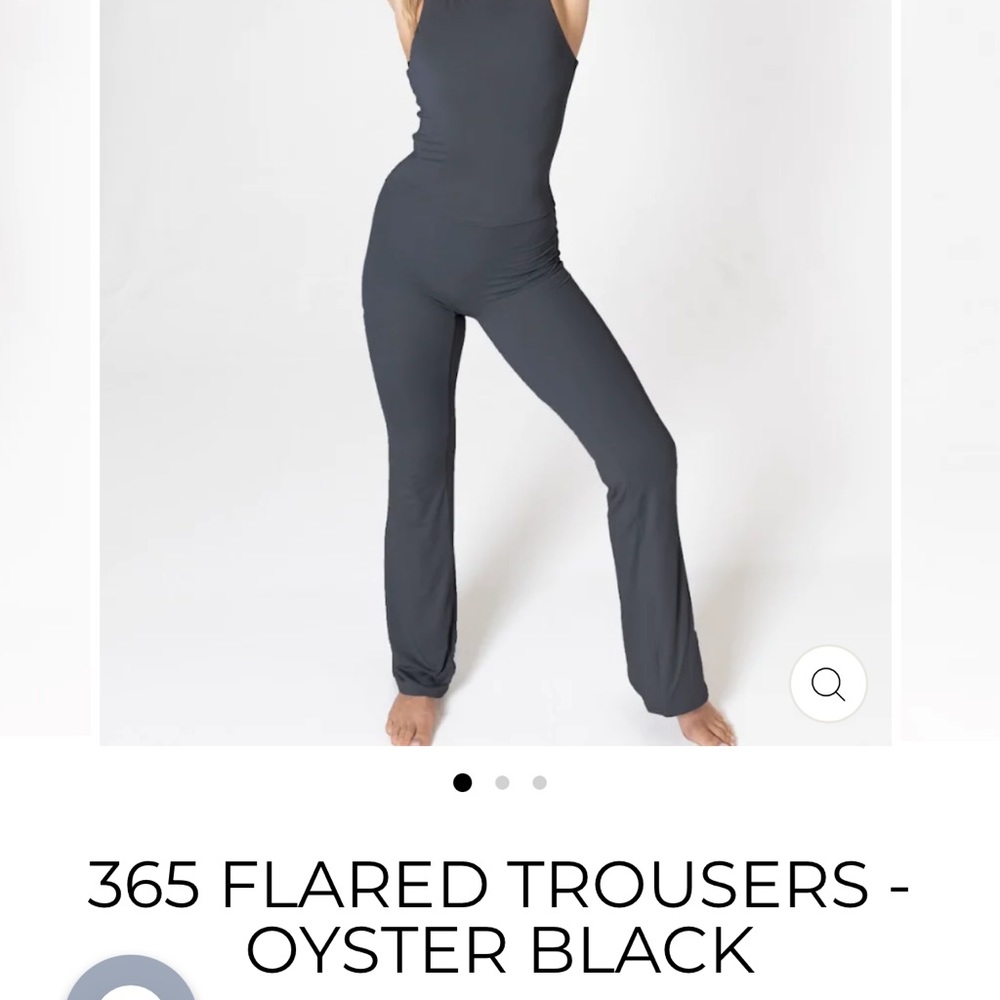 TALA / Flared yoga pant - medium